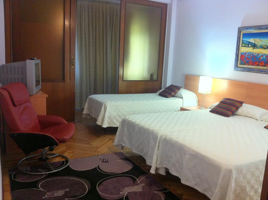 Hostal Del Carmen サンタンデール 部屋 写真