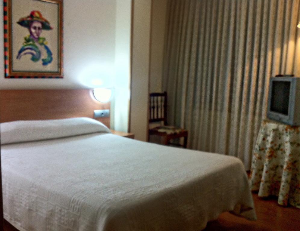 Hostal Del Carmen サンタンデール 部屋 写真